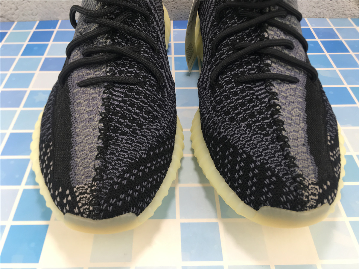 Yeezy Boost 350 V2 Carbon FZ5000